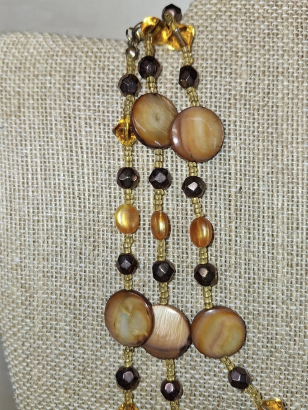 Shell Statement Necklace - Picture 5 of 8
